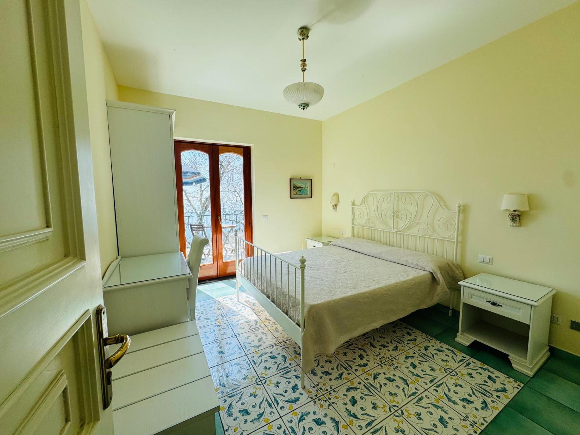 Bed and Breakfast Groove'N'Grove SantʼAgata sui Due Golfi Esterno foto